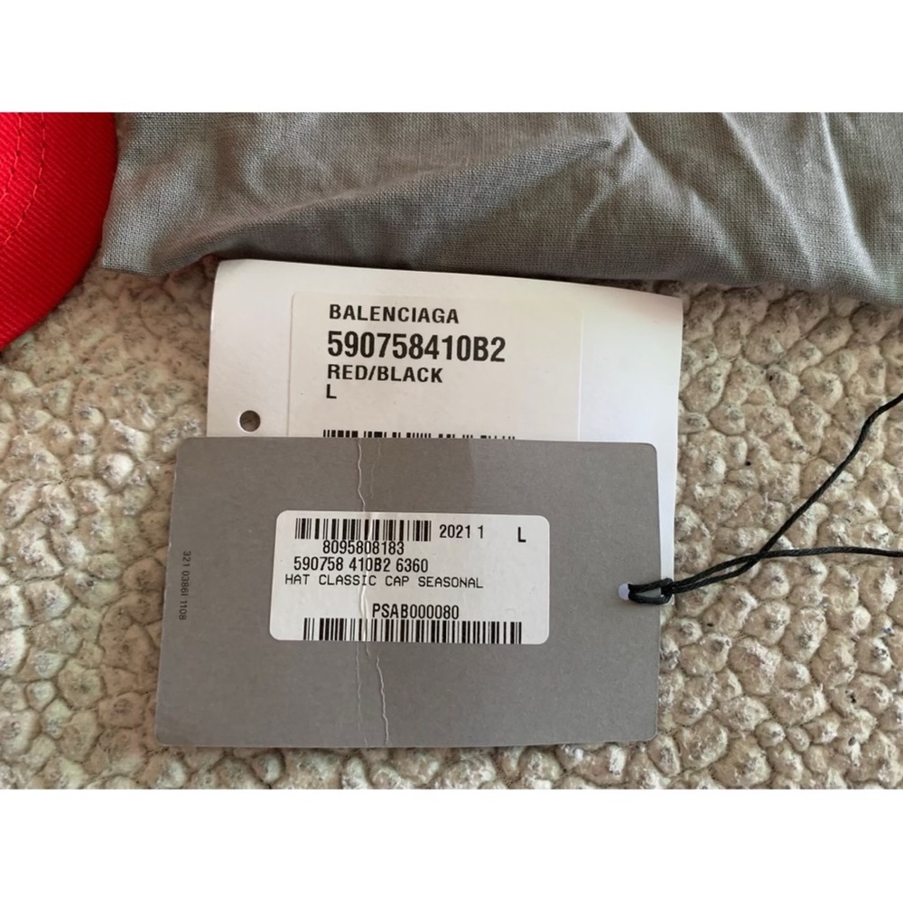 BALENCIAGA - Picture 9 of 10